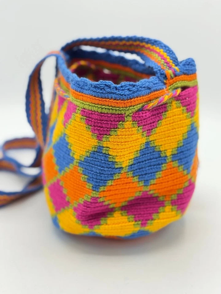 Bolso Bandolera de Hombro Hecho a Mano Colorido Crochet Wayuu Estilo Boho Foto 2 de 4