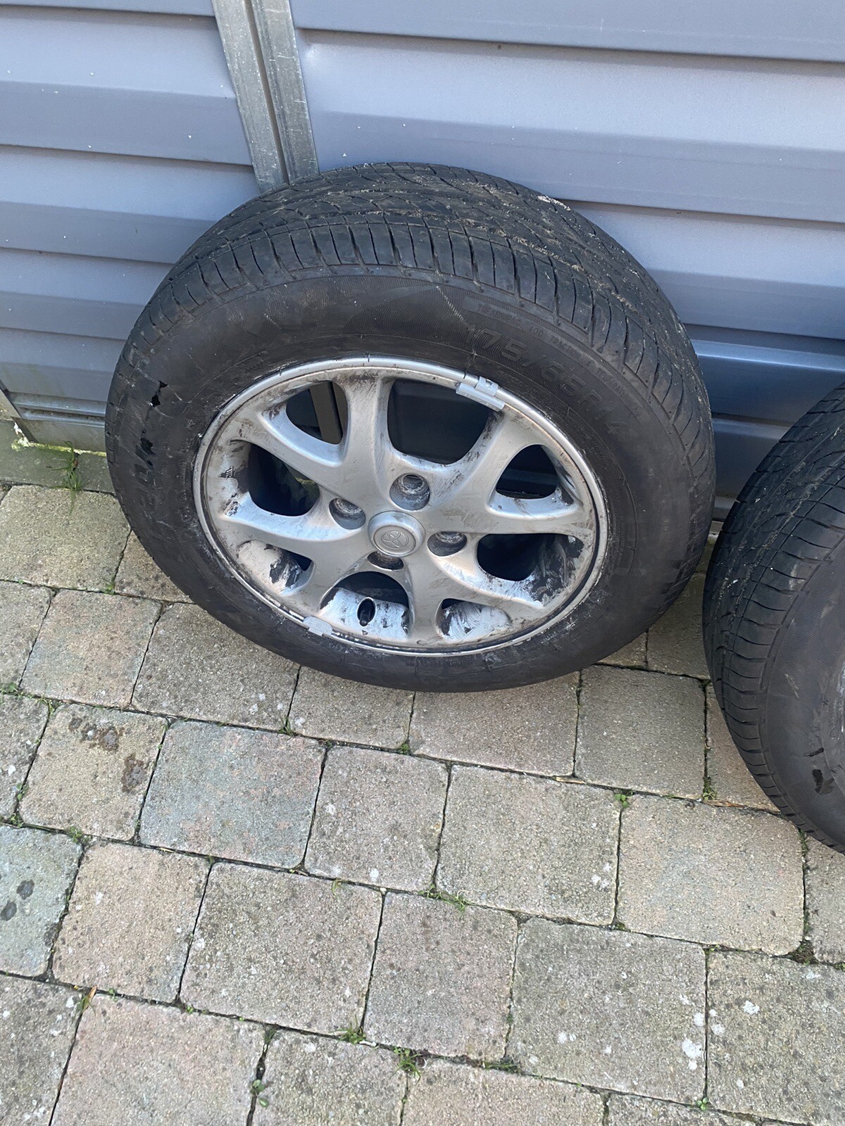 TOYOTA YARIS MK1 19992005 R14 SET OF 4 ALLOY WHEELS WITH TYRES 175/65