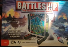 EUC - Hasbro Battleship 2008 The Tactical Combat Board Game 