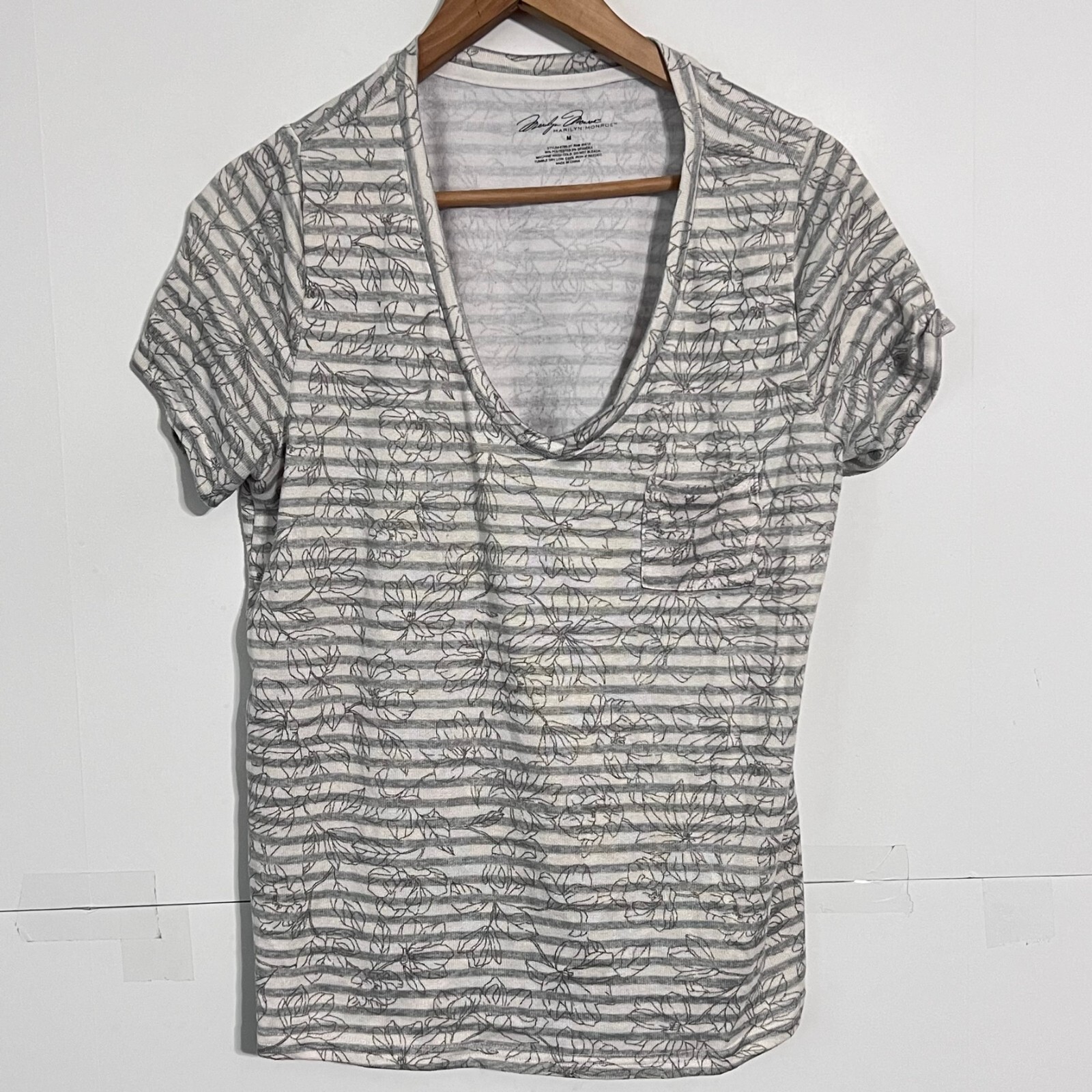 Marilyn Monroe Womens Tunic T-Shirt Size M Grey Striped Floral Scoop Neck