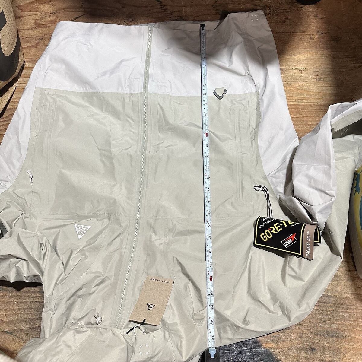 New Nike ACG GoreTex StormFit 'Chain of Craters' Jacket Size New Nike ACG GoreTex StormFit 'Chain of Craters' Jacket Size