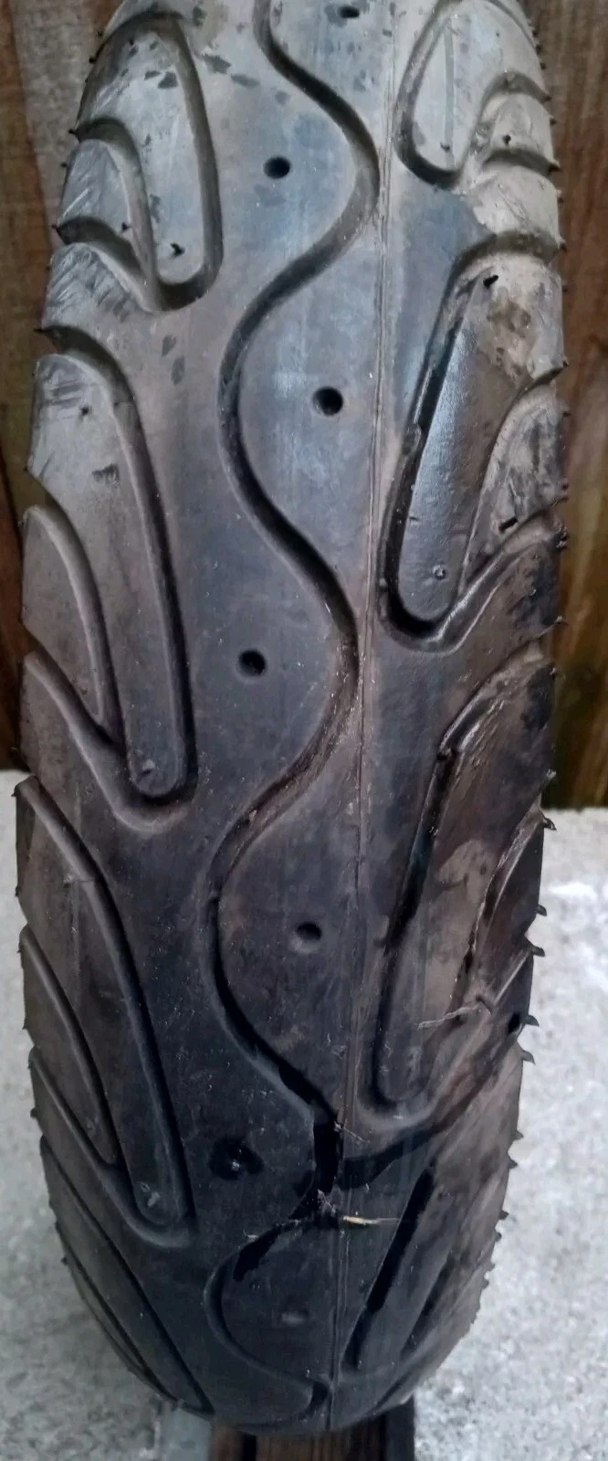 Vee Rubber 3.00-10 50J Scooter Tube Tire NOS READ FULL ITEM DESCRIPTION BELOW