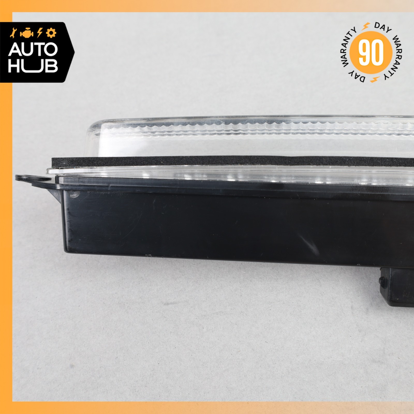 05-16 Aston Martin DB9 3rd Third Brake Stop Light Lamp 8D3313N408AC OEM 22k