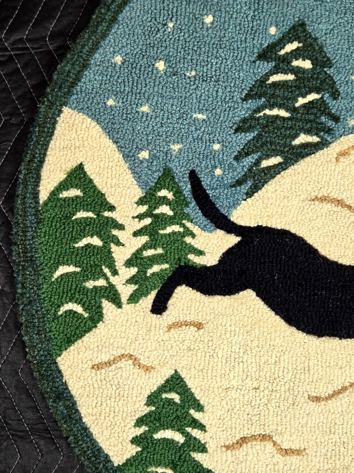 36"round Snow Black Dog hooked wool rug Chandler 4 Corners winter - Image 4 of 4