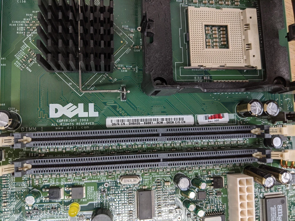 Vintage Dell Socket 478 Pentium 4 Motherboard Intel 865G ICH5 DDR AGP VGA USB - Image 2 of 4