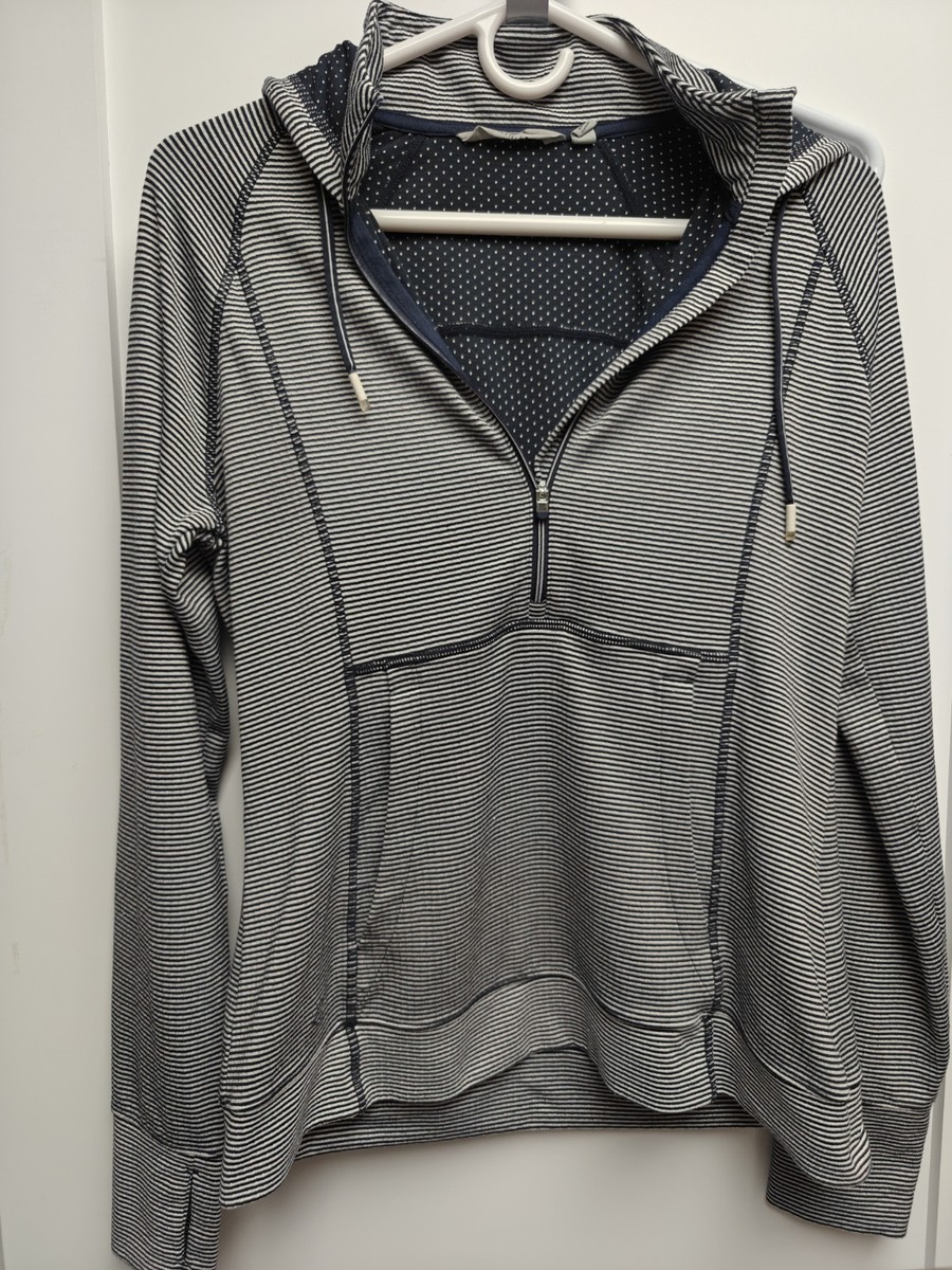 Athleta Heavenly Hail Pullover Hoodie