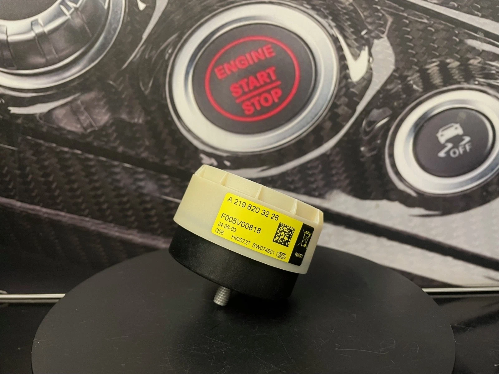 Mercedes-Benz セキュリティA219820322664 新品　未使用 NEW Genuine Mercedes-Benz Alarm Siren A-Class C-Class E-Class ML