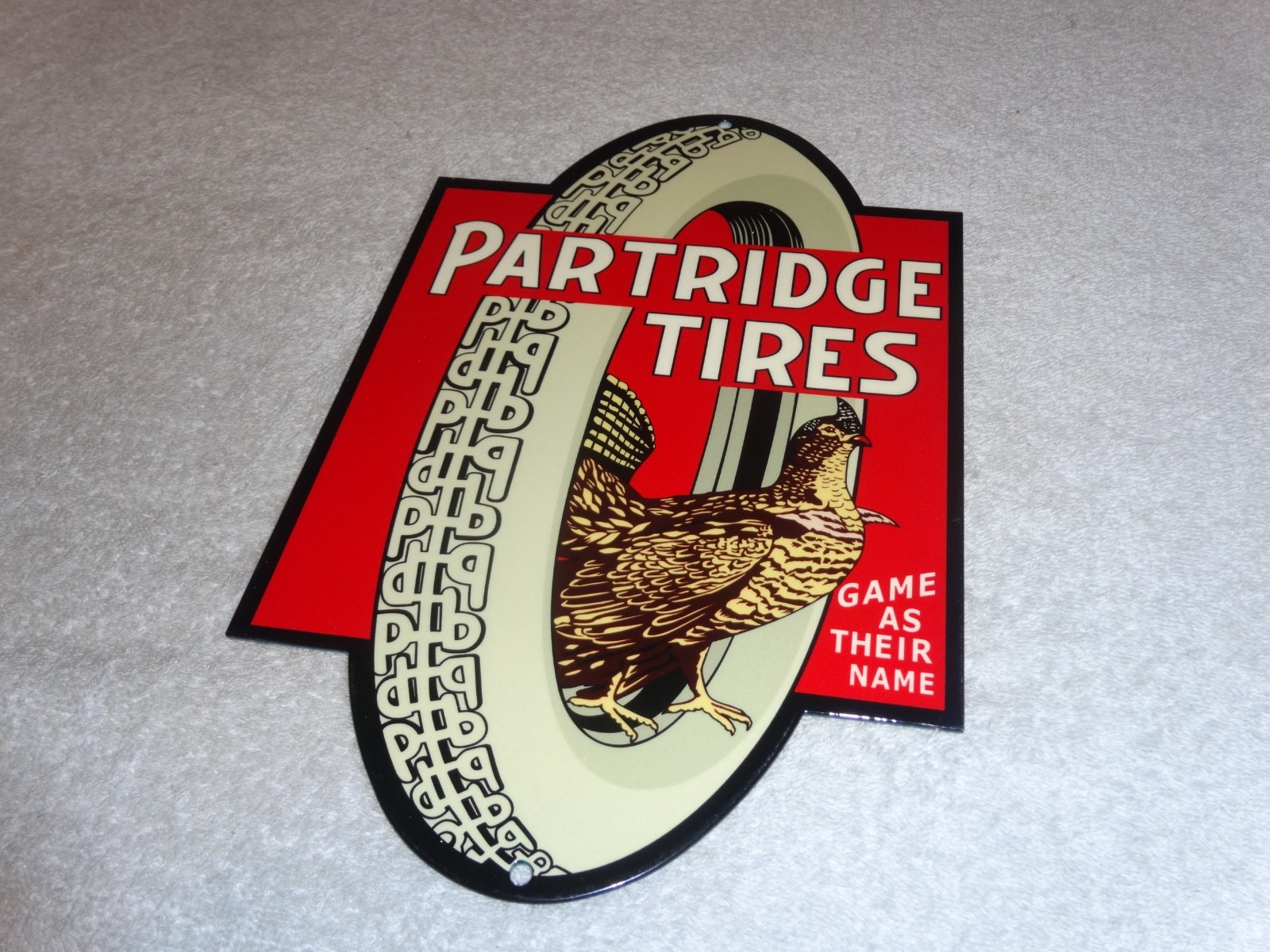 VINTAGE "PARTRIDGE TIRES" W/ HEN / ROOSTER 12" METAL TIRE GAME GASOLINE OIL SIGN