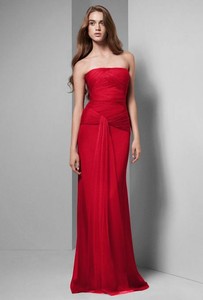 vera wang valentina red
