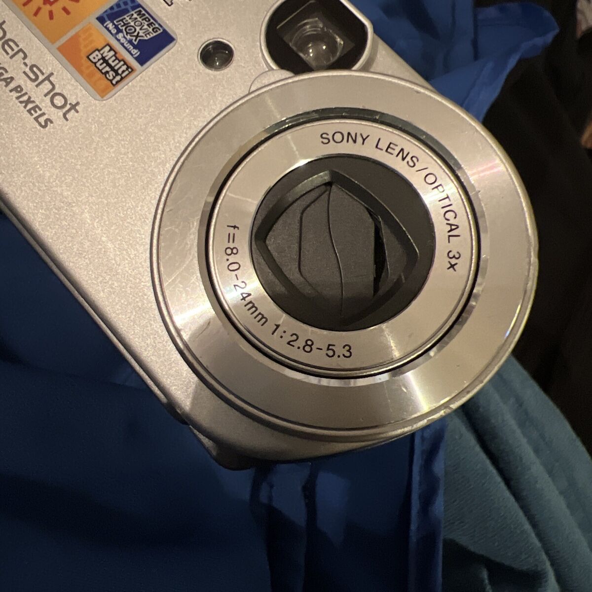 Sony Cyber-shot DSC-P71 3.2 MP Compact Digital Camera Silver Sony Cyber-shot DSC-P71 3.2 MP Compact Digital Camera Silver