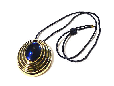 Schmuck Goldlegierung Halskette Lucite Blau Creme Parfum Boucheron Paris necklace