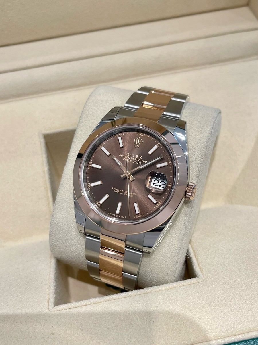 Rolex 126301 Datejust 41mm, Smooth Bezel, Chocolate Dial -Gold