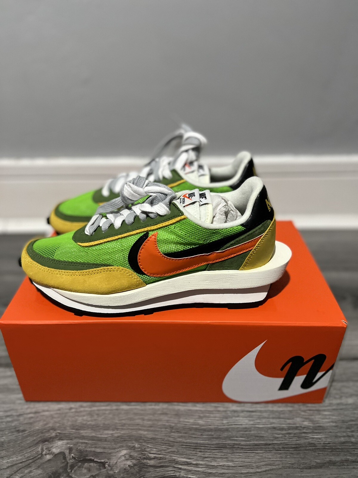 SACAI X NIKE Size UK 6 Nike LDWaffle x Sacai Green Gusto 2019