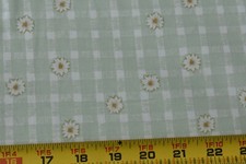 By 1/2 Yd, White Daisies on Pale-Green White Gingham Quilt Cotton, P2503