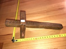 n°8 OUTILS / old tool   outil ancien de métiers, trusquin en bois  menuisier