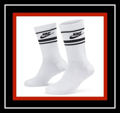 2 Pair Nike Sportswear Everyday Essential Logo Crew Socks YOUTH 5Y-7Y WHITE