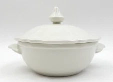 VINTAGE RED-CLIFF CO. IRONSTONE SINGLE SOUP SERVER WITH LID ~ MADE IN USA