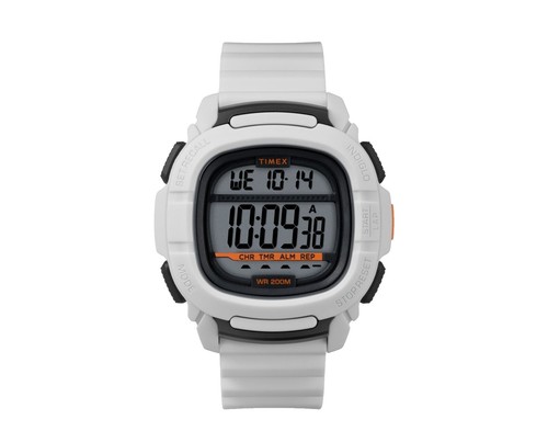 Timex TW2V90200 Orologio Da Uomo UFC Pro 30th – Cassa 45 Mm, Quadrante Nero Con Logo Oro, Cinturino In Silicone Nero, Impermeabile 10 Bar