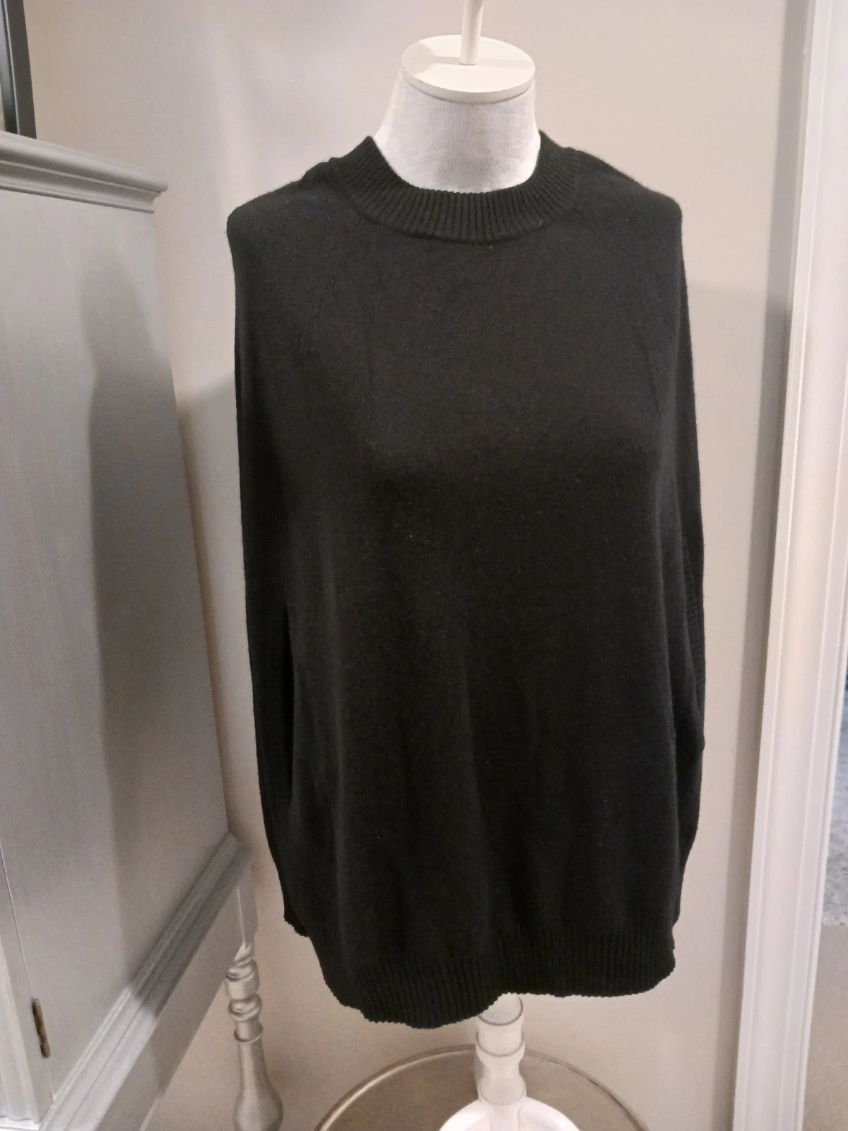 Cashmere Overhead Cape Black Neiman Marcus Poncho OS NWT