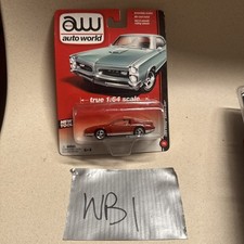 Auto World Chevrolet Camaro Z28 1:64 Diecast Car Die-cast Metal