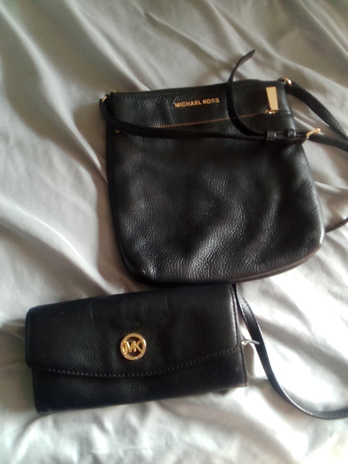 Michael Kors Purse With Wallet