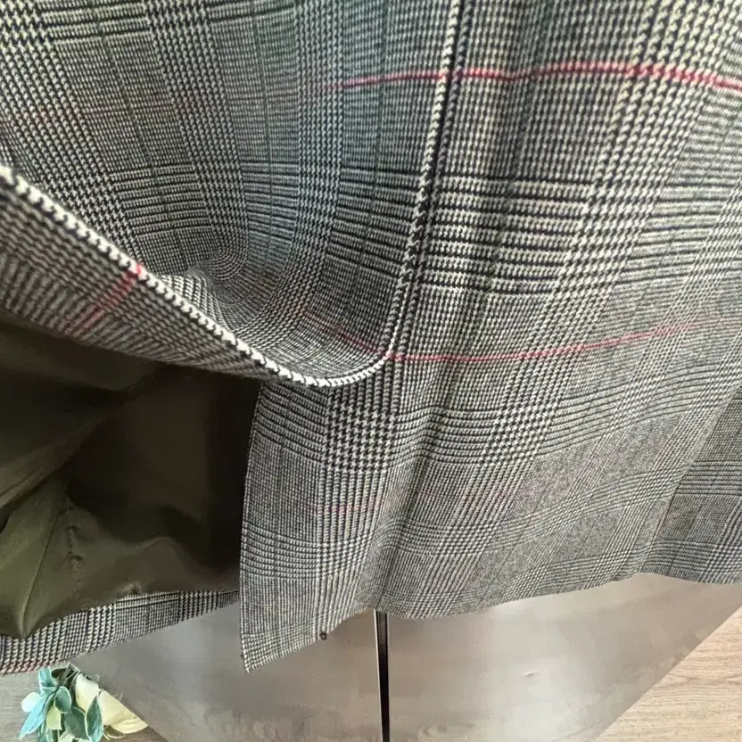 Classic Check Pattern Jacket - Women's Outerwear,… - image 6