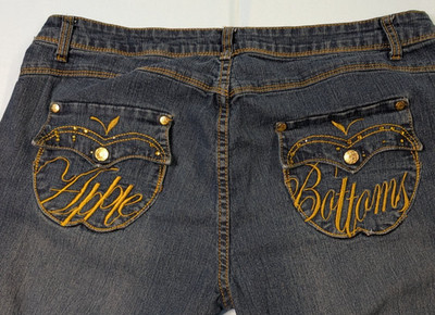 2013 Apple Bottoms Jeans 13/14 Dark Wash Embroidered Apple Pockets Y2K Style