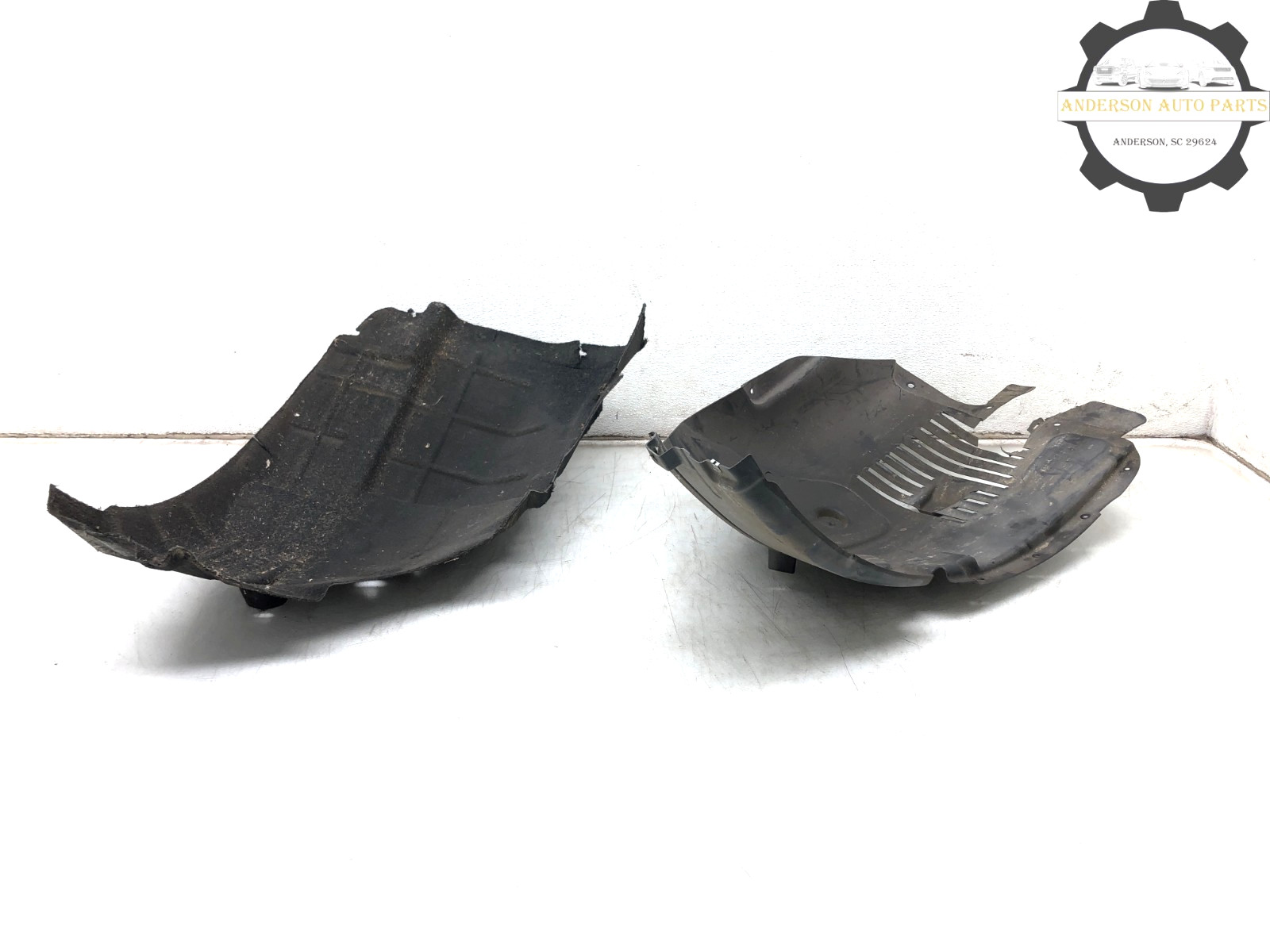 2014-2022 MASERATI QUATTROPORTE LEFT DRIVER FRONT FENDER LINER SPLASH SHIELD ##