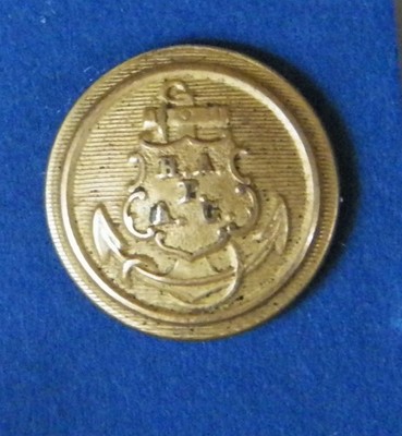 Bb HAMBURG - AMERIKANISCHE HAPAG Steamship UNIFORM BUTTON small gilt 19mm.