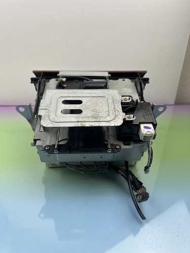 02-05 LEXUS OEM SC430 FRONT NAVIGATION RADIO CD PLAYER RADIO 6 DISC CHANGER OEM - Picture 13 of 22