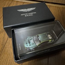 Spark 1/43 Aston Martin DBR9 Presentation Car 2005 #59 500 units Minicar