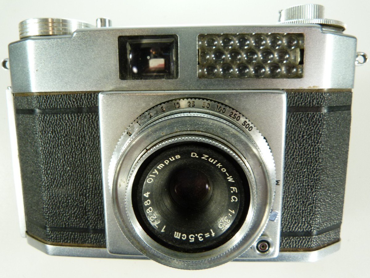 Vintage Olympus Wide-E Film 35mm Camera D.Zuiko-W F.C. 35/3.5 Lens