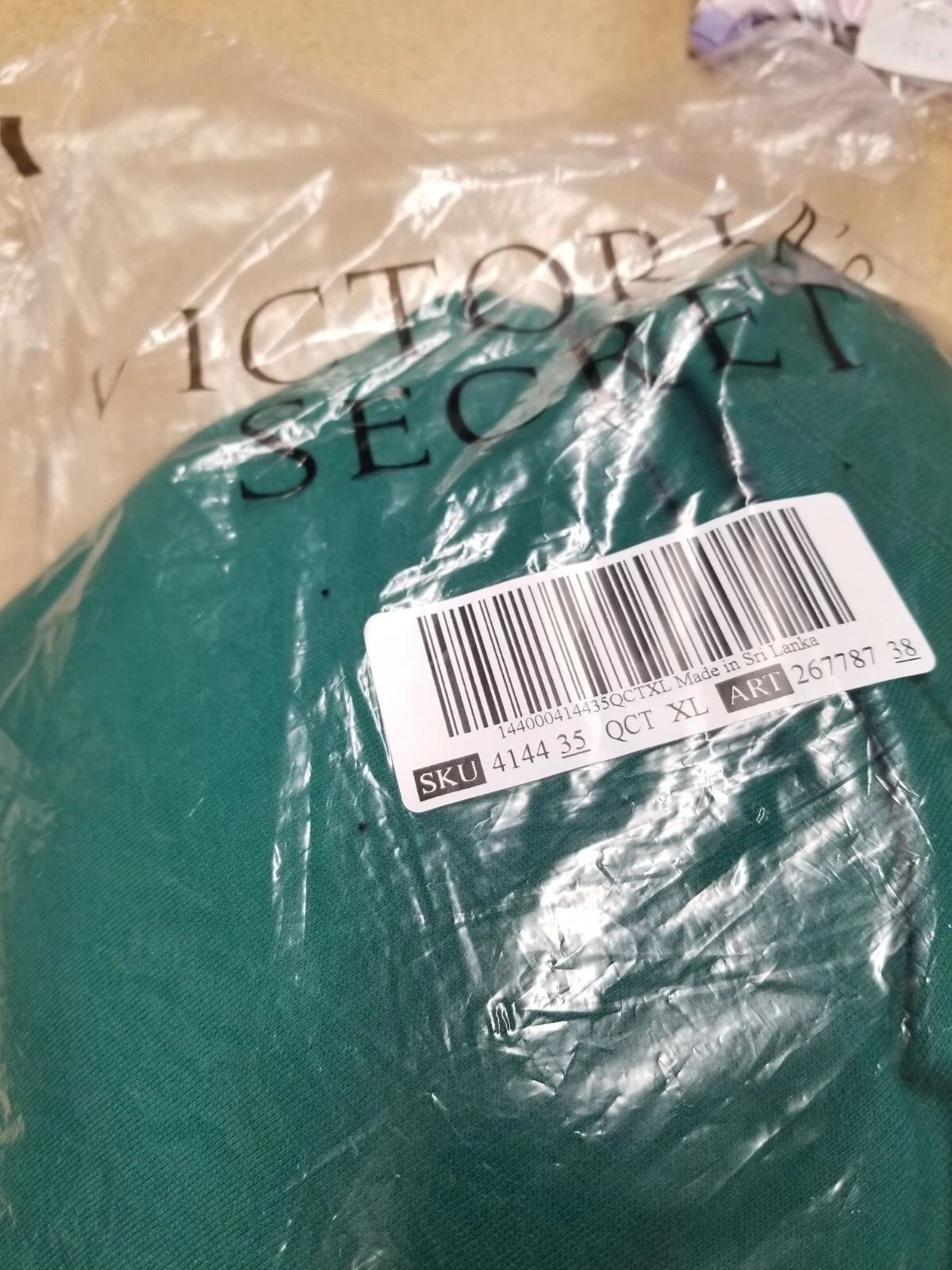 UNDERCOVER Felpa con cappuccio Victoria's Secret 11234614 in pile di tutti i giorni taglia XL oro verde