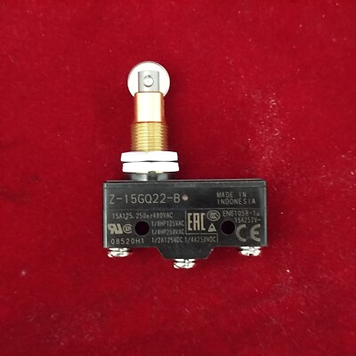 Omron Z-15GQ22-B General Purpose Basic Switch 15A Screw terminal