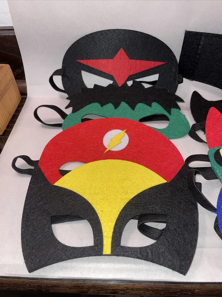 Superhero Felt Masks Party Favor Cosplay Toy Boys & Girls  (16assorted) - Image 2 of 4