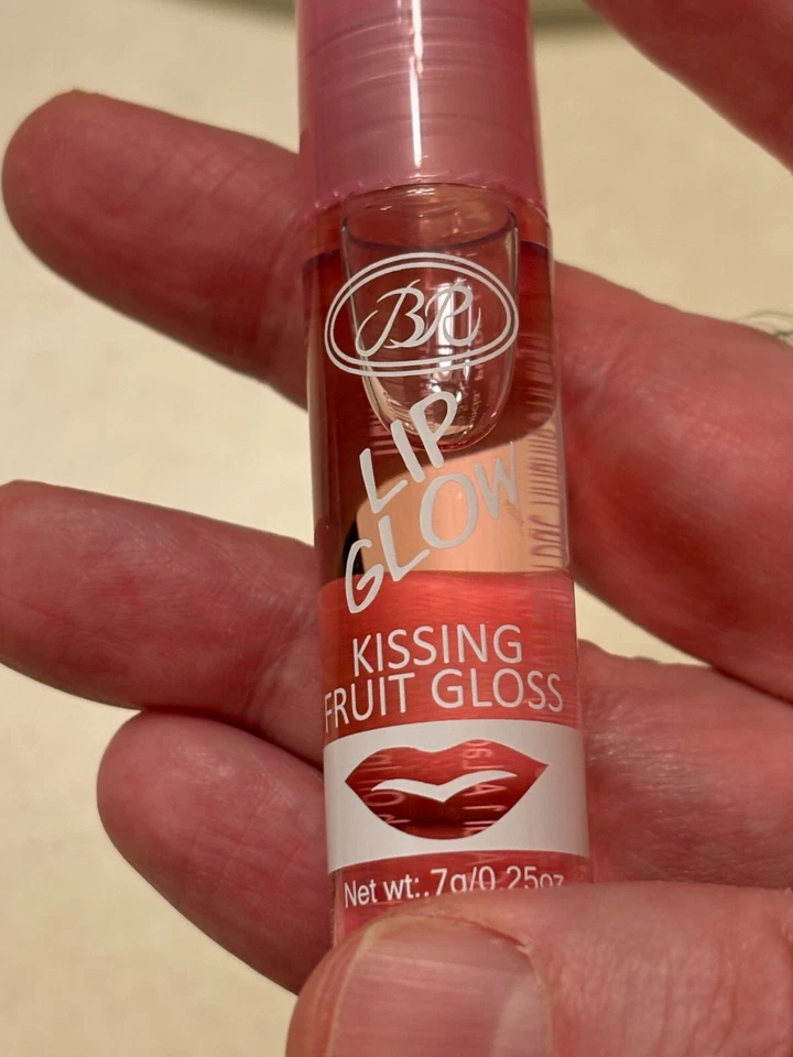 br beso fruta rollo en brillo labial manzana Foto 3 de 3