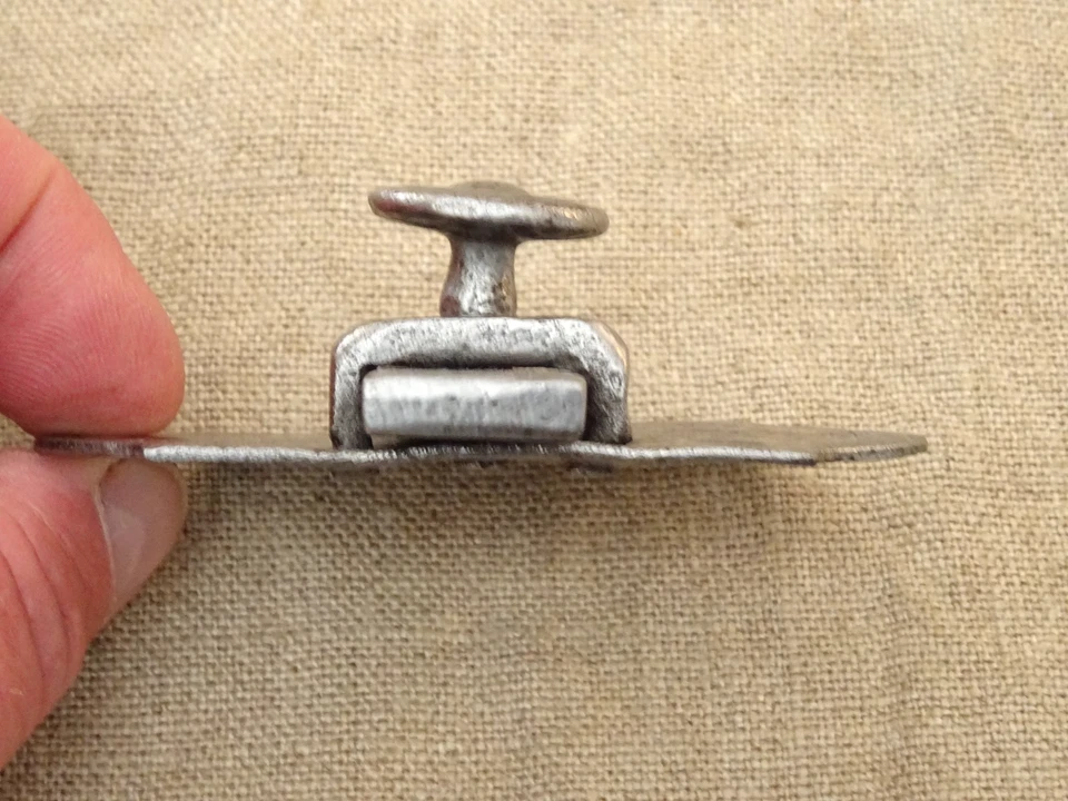 Ancien  loquet verrou fermeture de porte meuble ...  XIX ème - Photo 4/4