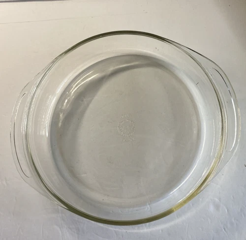Vintage Pyrex 221 8 1/4 Inch Clear Round Casserole Cake Dish with handles B42