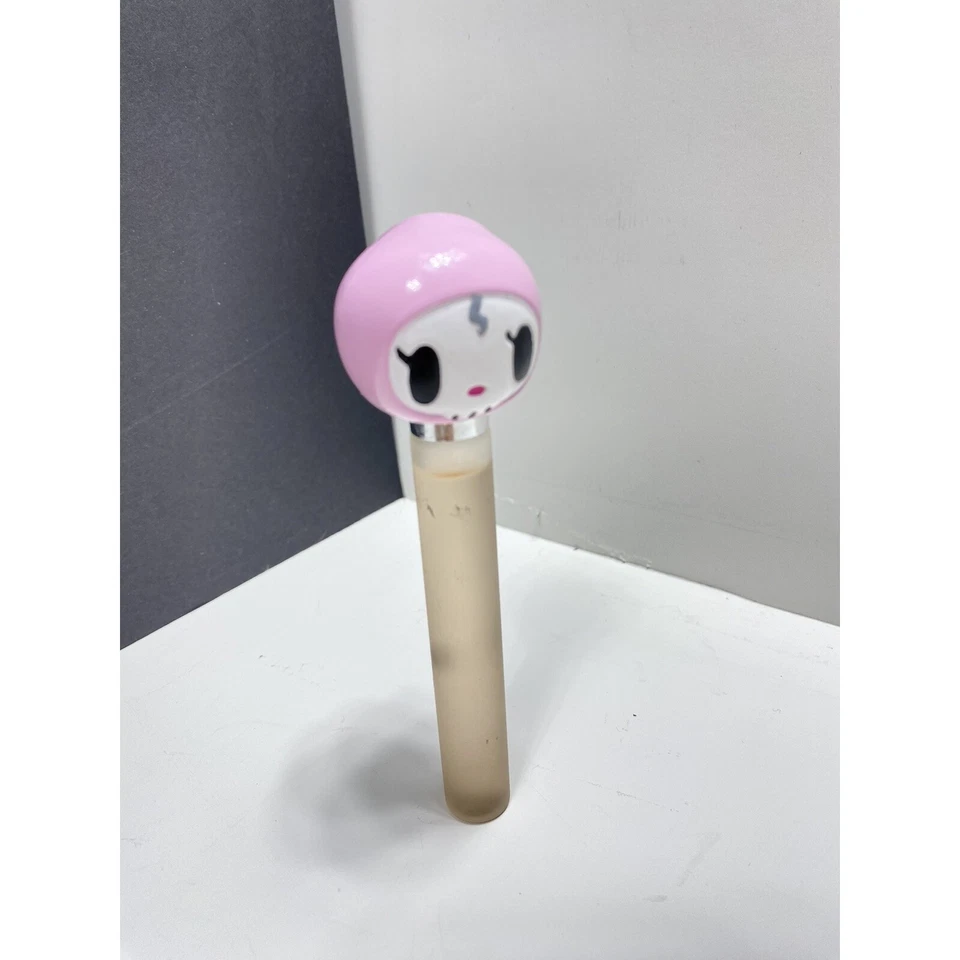 Tokidoki Ciao Ciao Eau De Toilette Perfume Rollerball Por Tokidoki 0.33 OZ Foto 3 de 4
