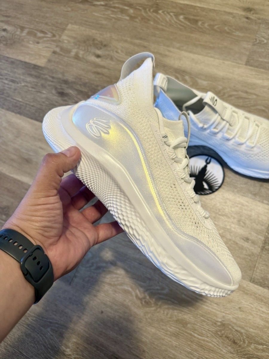 Under Armour Curry Flow 8 'White Iridescent' 3024422-104 Men's 9