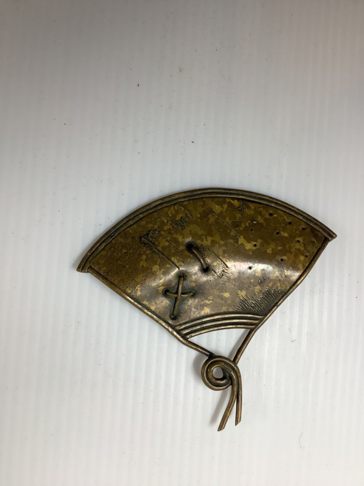 Williamson Art Brooch signed dated 1980 - image 4