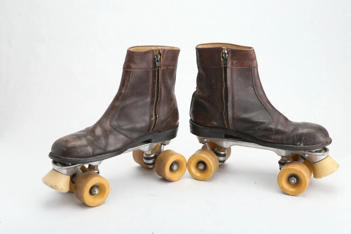 Vintage roller clearance boots