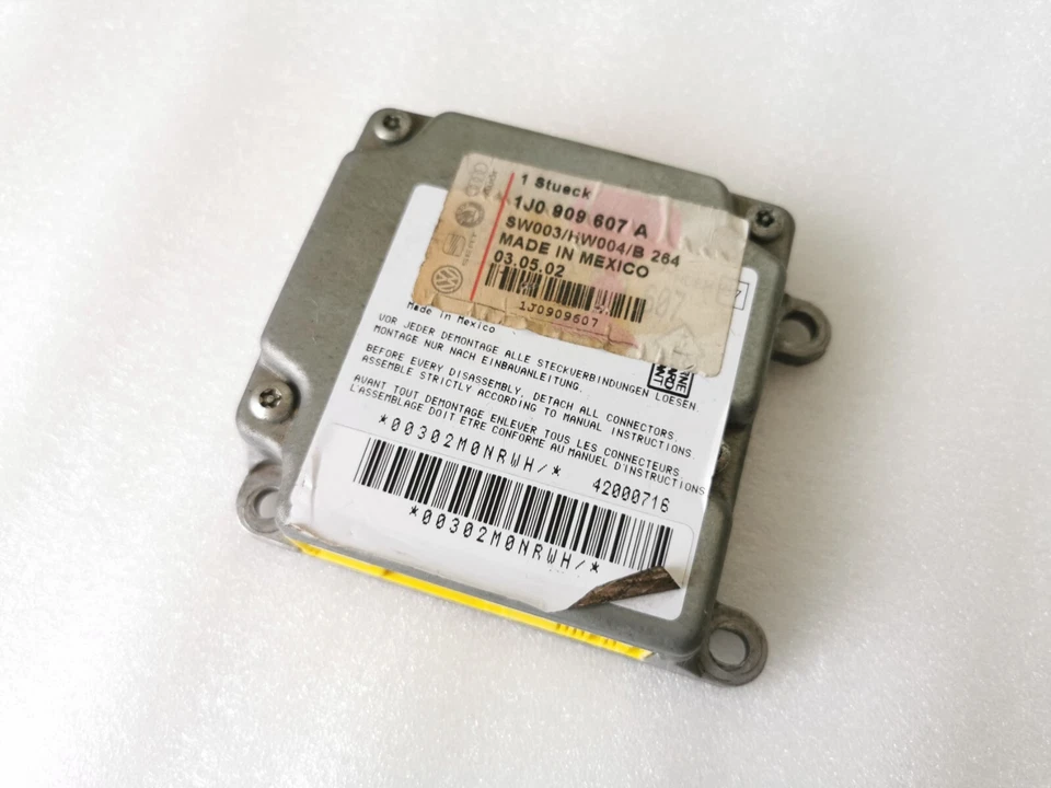 Centralina airbag VW Passat 3B 3BG controllo airbag centralina SRS 1J0909607A - Immagine 2 di 4