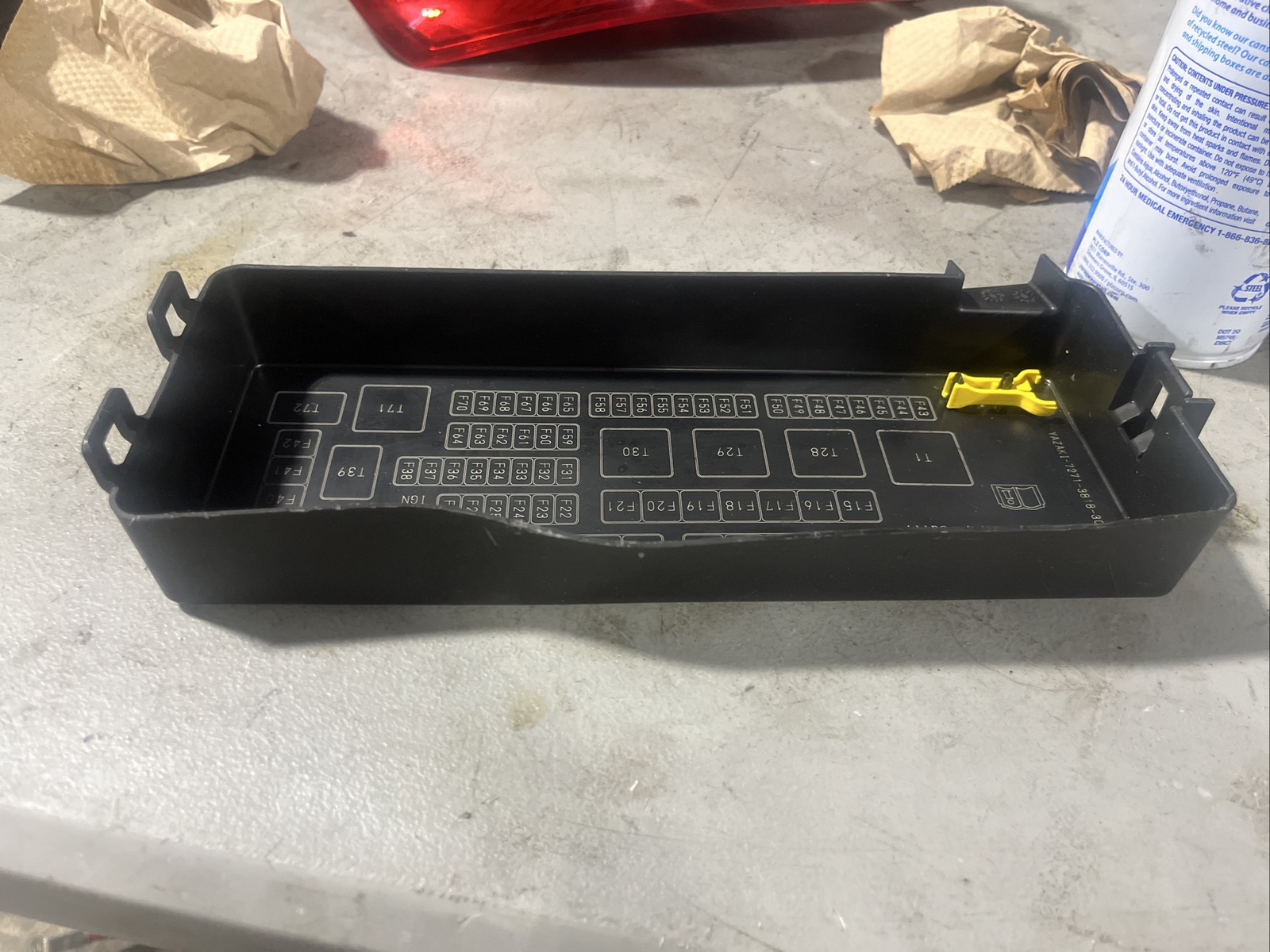 ✅2014-2019 MASERATI GHIBLI SQ4 3.0L FUSE BOX JUNCTION COVER LID TRIM PANEL OEM