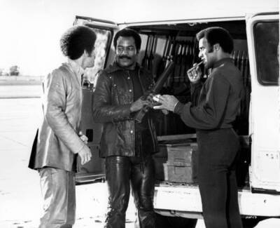 Jim Kelly Jim Brown Fred Williamson join forces to battle a myster- Old Photo