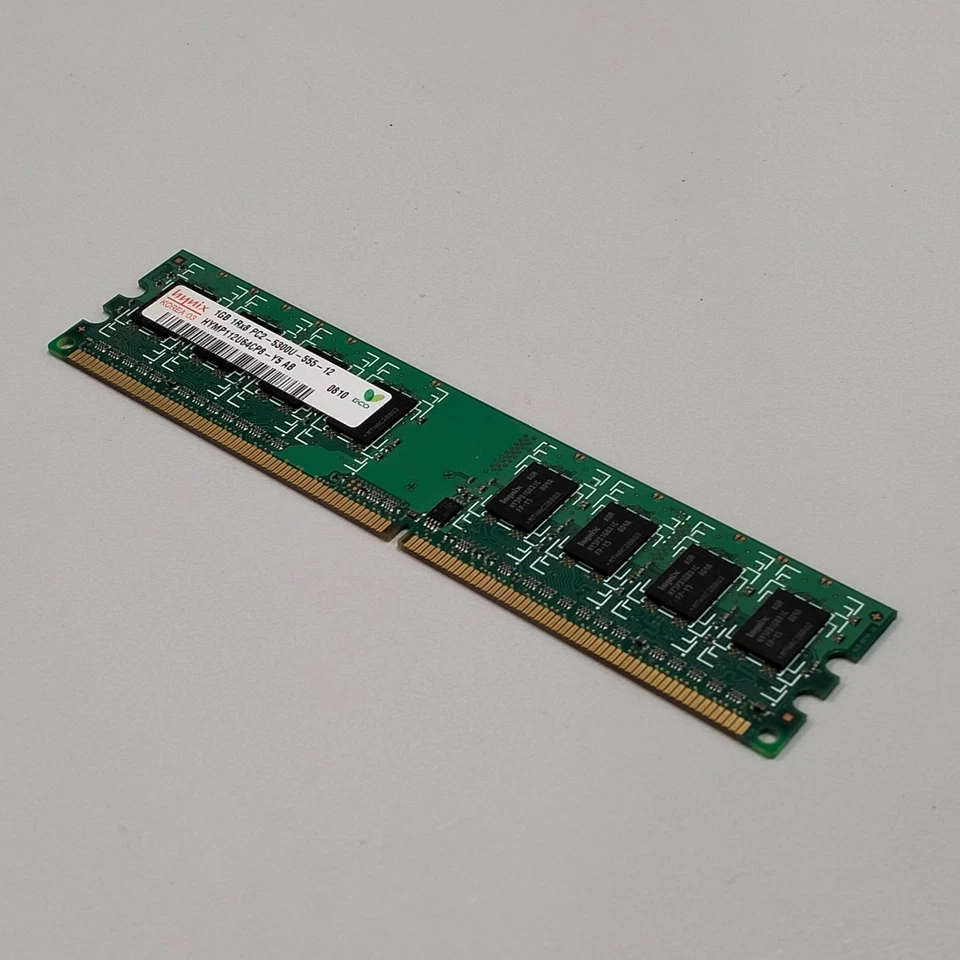Hynix 1GB DDR2 RAM PC2-5300 667MHz CL5 non-ECC DIMM HYMP112U64CP8-Y5 377726-888 - Image 3 of 4