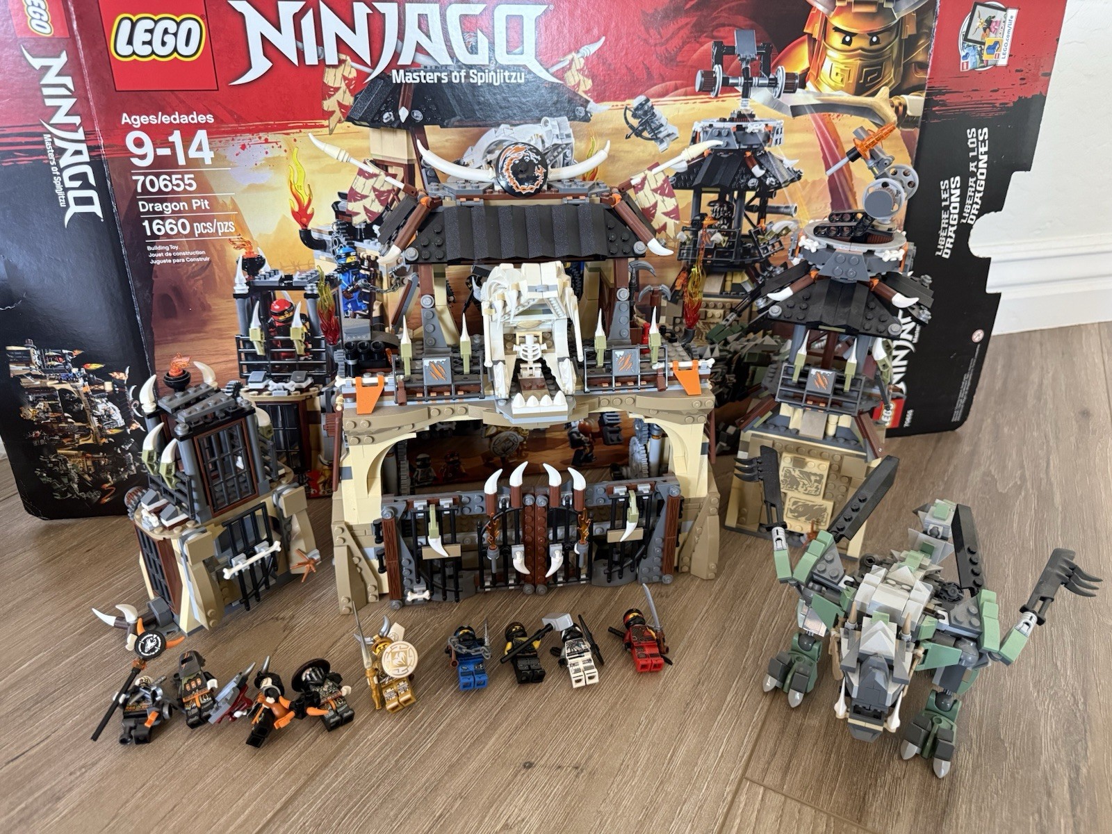 LEGO Ninjago Dragon Pit 70655 BOX & ALL MINIFIGS INCLUDED!! 99% Complete (read)