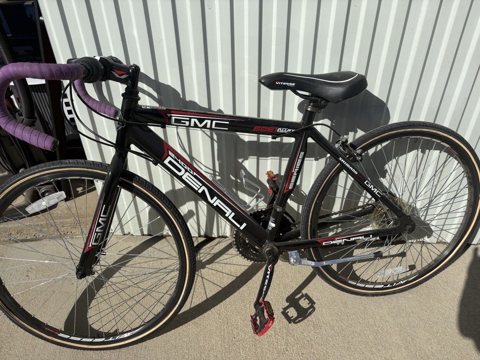 GMC Denali kids' bike