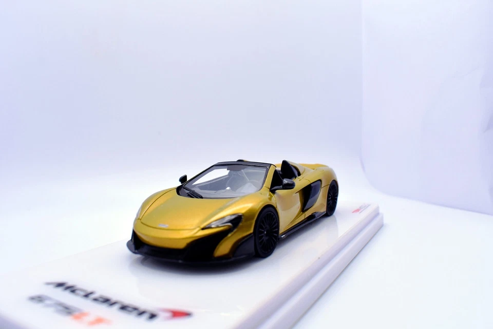 Modellino auto scala 1:43 Mclaren 675 LT TSM modellismo statico collezione oro - Immagine 3 di 4