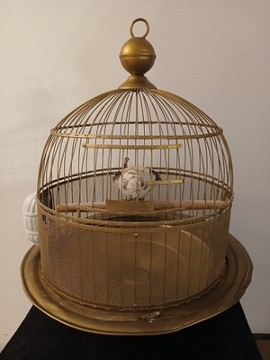 Hendryxx Bird Cage Metal With Milkglass Feeders Vintage Dome Style READ Descrip